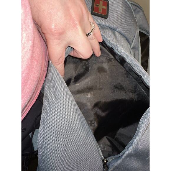 Swiss Tech ALPS BACKPACK Gray Canvas, great for school, work, or outdoors Laptop - Picture 11 of 16